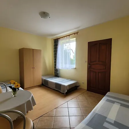 Kapitanska 3 3*